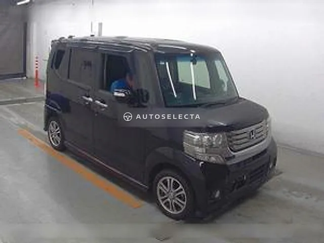 Honda N-BOX+ Custom 2013, auction grade 3.5