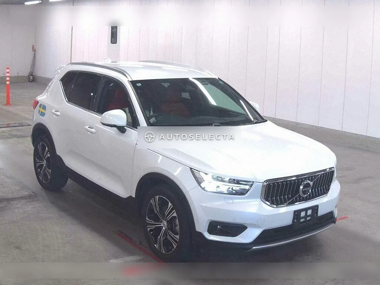 Volvo XC40 2020, photo 1 of 1