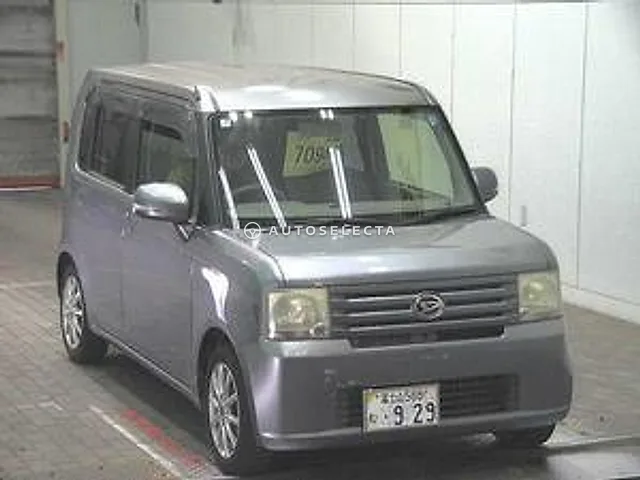 Daihatsu Move Conte 2009, auction grade 3.5
