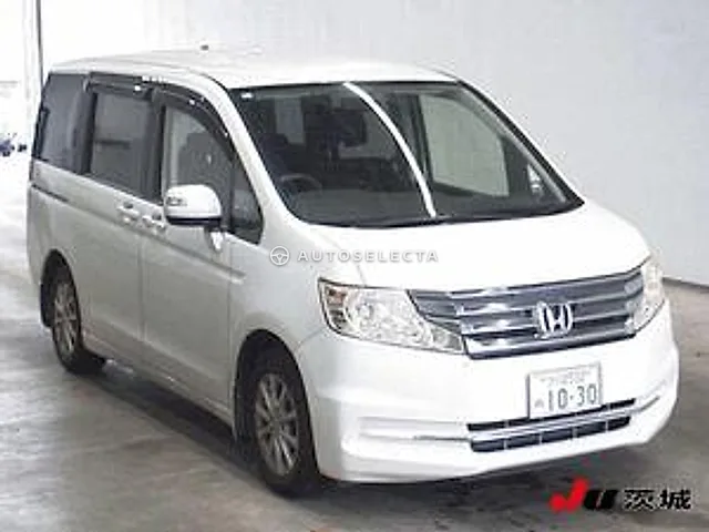 Honda Stepwgn 2012, auction grade 3.5