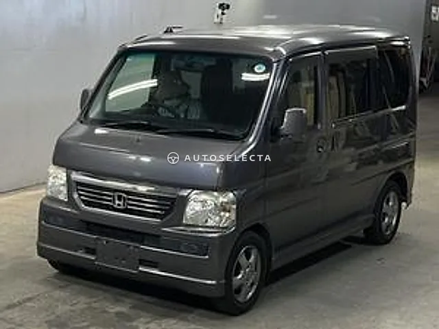 Honda Vamos 2013, auction grade 3.5