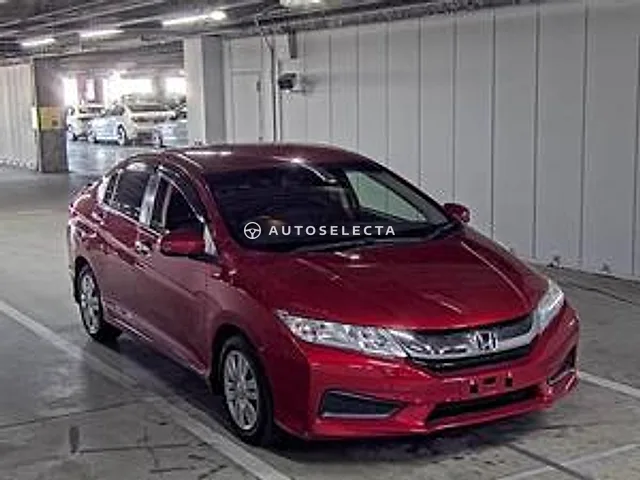 Honda Grace 2016, auction grade 3.5