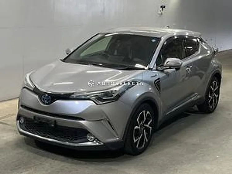 Toyota C-HR 2017, photo 1 of 1