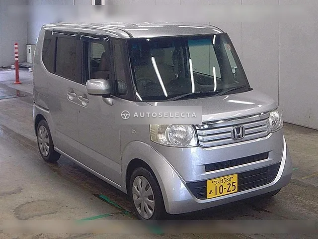 Honda N-BOX+ 2012, auction grade 4