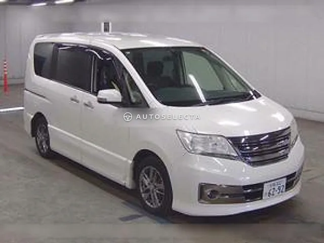 Nissan Serena 2012, auction grade 3.5