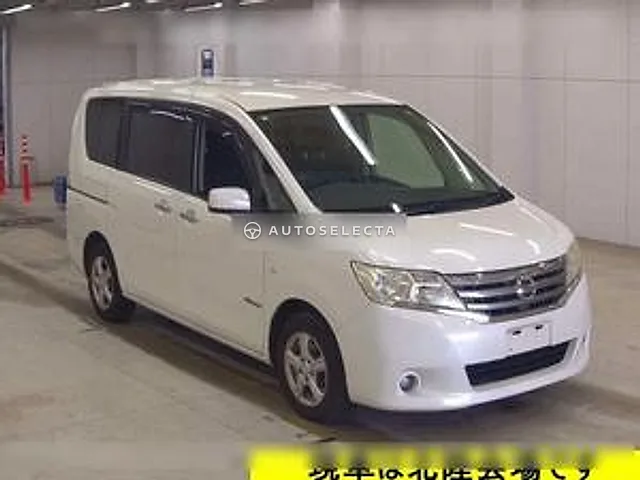 Nissan Serena 2013