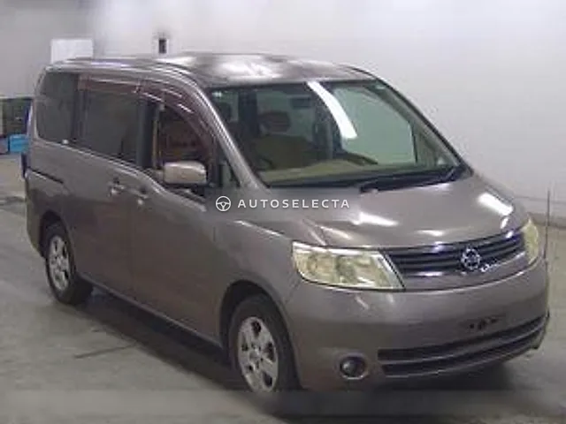 Nissan Serena 2005, auction grade R