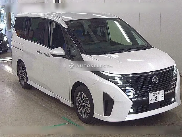 Nissan Serena 2024, auction grade 4.5