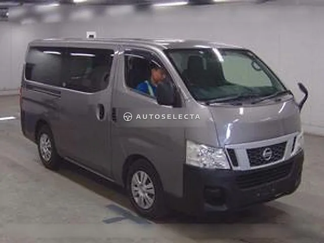 Nissan NV350 Caravan 2013, auction grade 4
