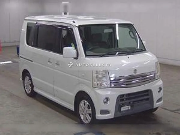 Suzuki Every Wagon 2010, photo 1 of 1
