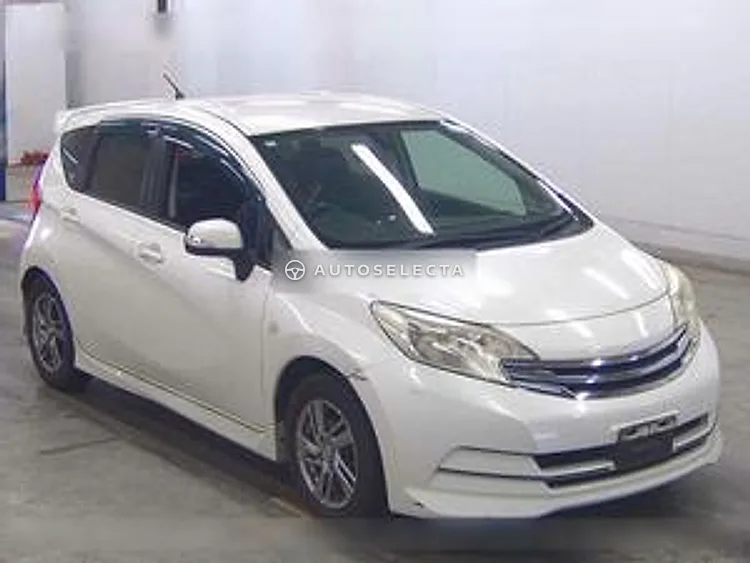 Nissan Note 2013, photo 1 of 1