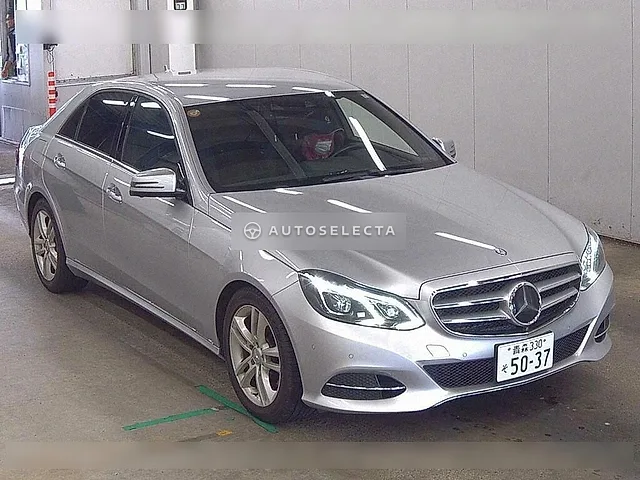 Mercedes-Benz E-Class 2016, auction grade 4.5