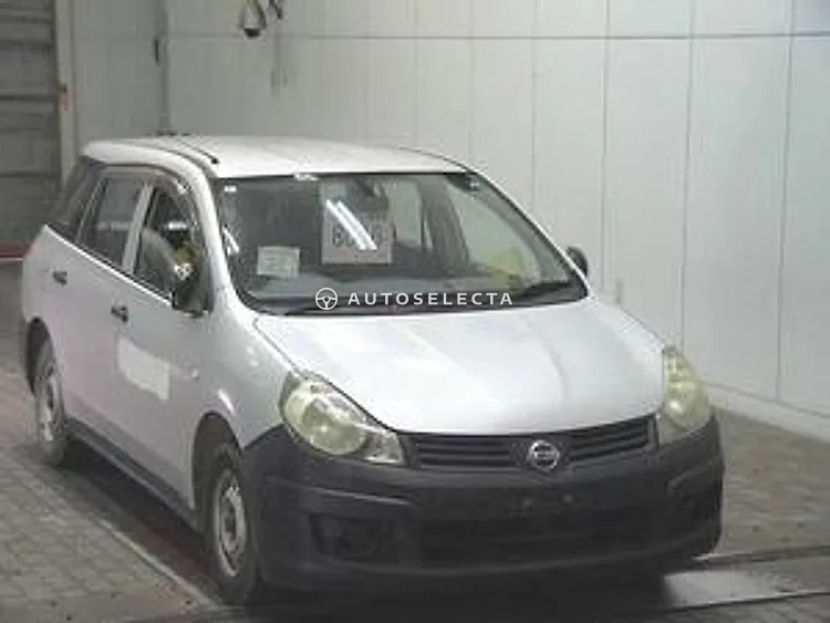 Nissan AD Van 2012, photo 1 of 1