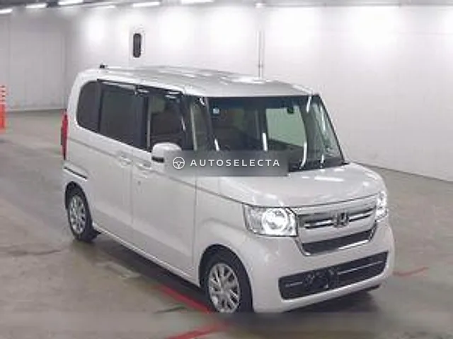 Honda N-BOX 2023, auction grade 3.5