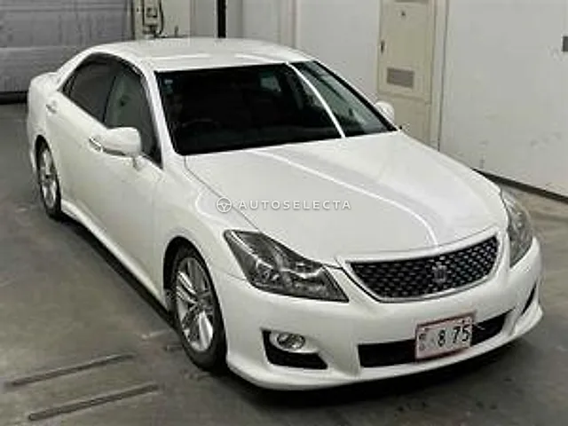 Toyota Crown 2009, auction grade R