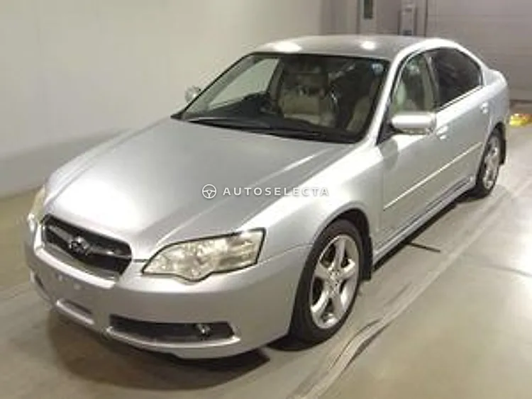 Subaru Legacy B4 2004, photo 1 of 1