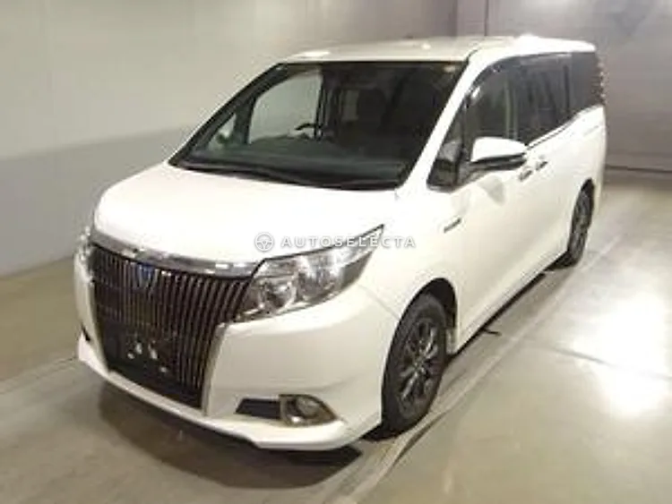Toyota Esquire 2014, photo 1 of 1
