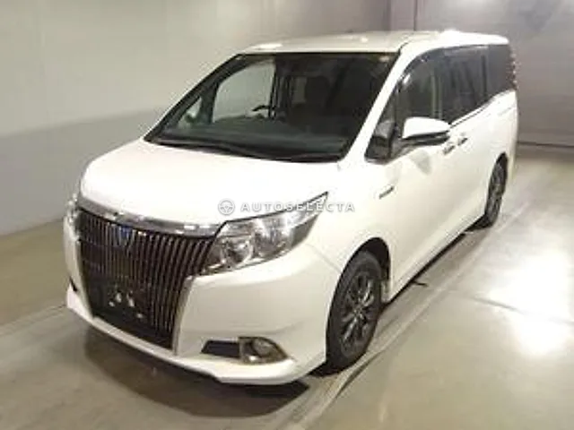 Toyota Esquire 2014, auction grade R