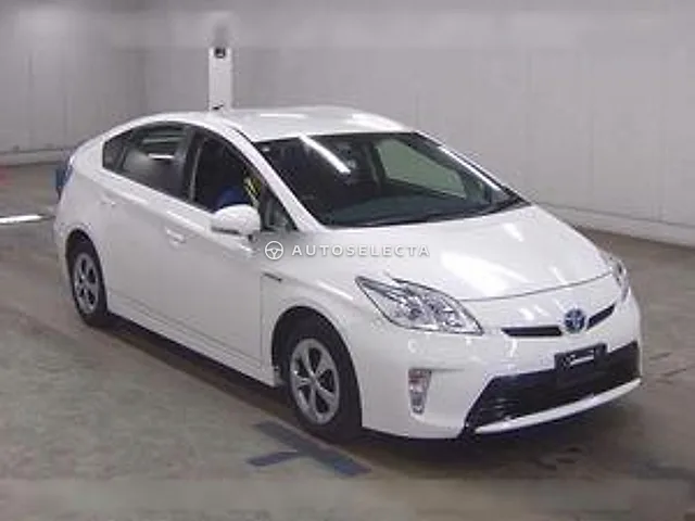 Toyota Prius 2012, auction grade 3.5