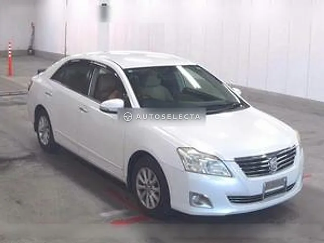Toyota Premio 2013, auction grade 4