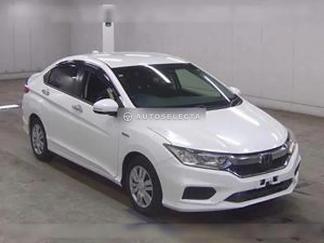 Honda Grace 2017, auction grade R