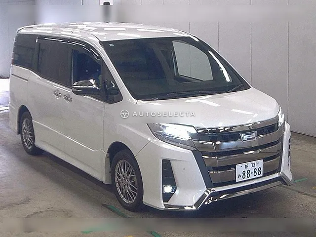Toyota Noah 2021, auction grade 4.5