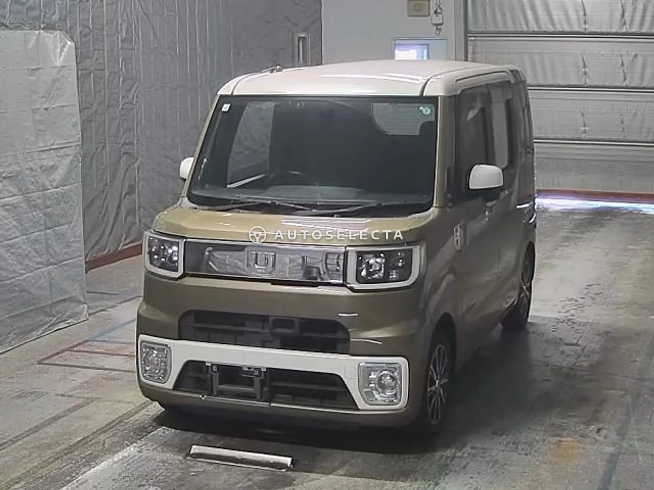 Daihatsu Wake 2015, photo 1 of 1