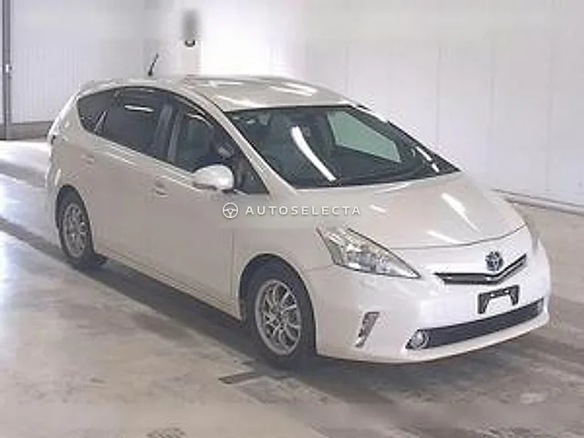 Toyota Prius Alpha 2012, auction grade 2