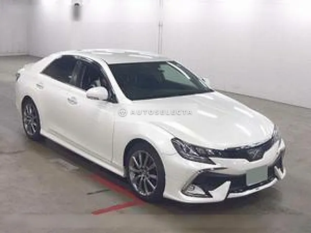 Toyota Mark X 2019, auction grade R