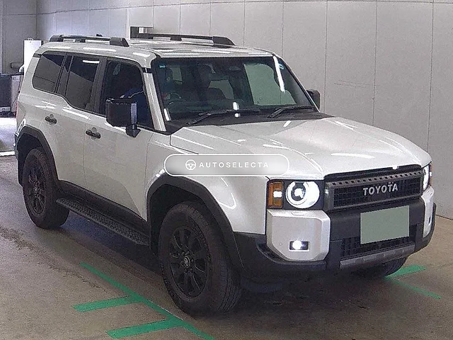 Toyota Land Cruiser 2024, auction grade 6