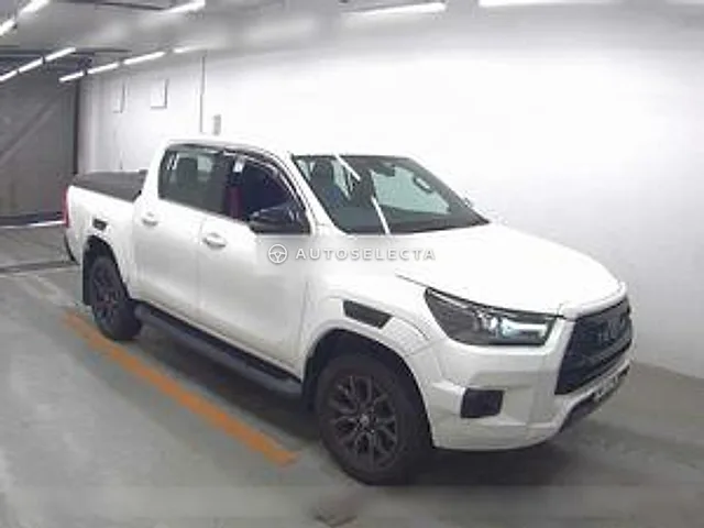 Toyota Hilux GR Sport 2023, auction grade 4.5