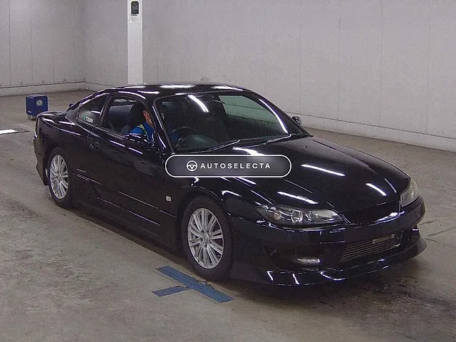 Nissan Silvia 1999, auction grade R