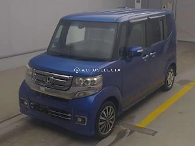 Honda N-BOX Custom 2015, auction grade 2