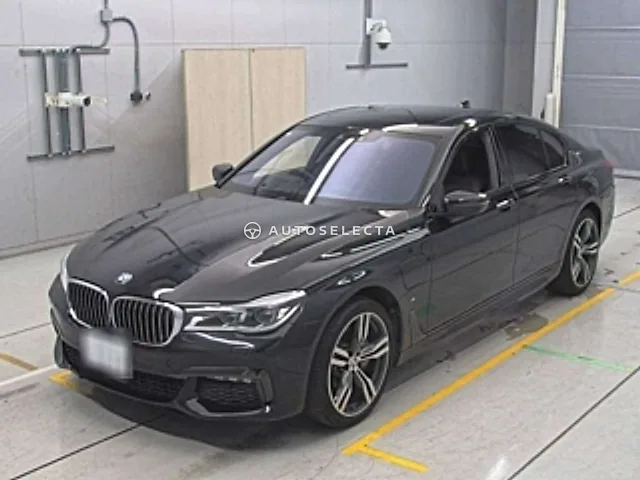 BMW 7 Series 2016, auction grade 4