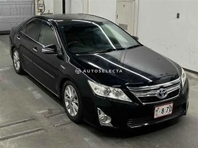 Toyota Camry 2013, auction grade 3.5