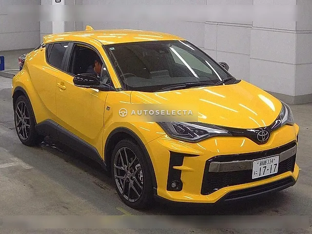 Toyota C-HR GR Sport 2022, auction grade 4.5