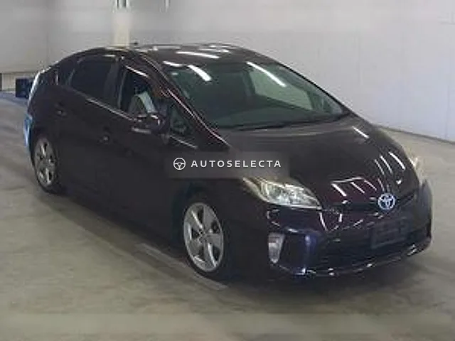 Toyota Prius 2012, auction grade R