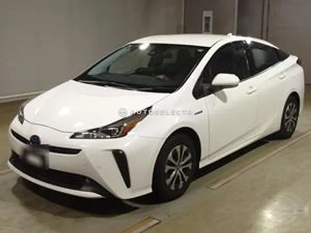 Toyota Prius 2019, auction grade 4