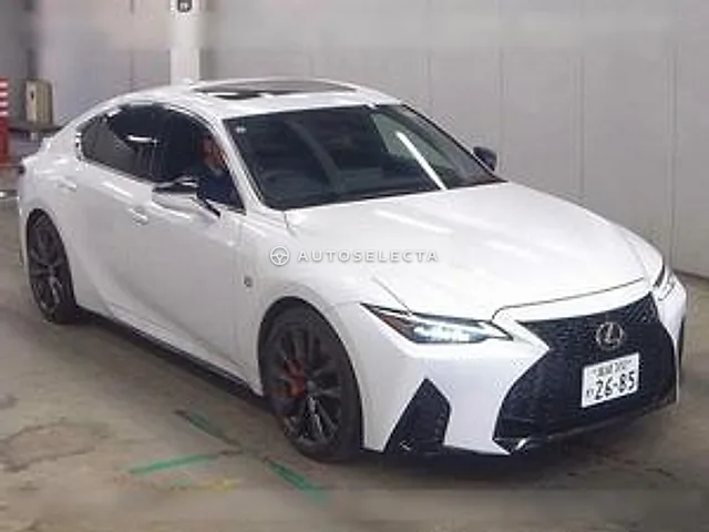 Lexus IS 2025, auction grade 5