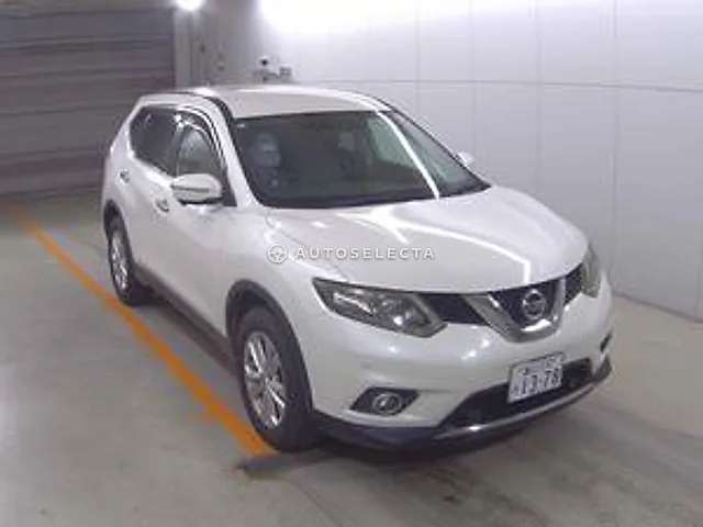 Nissan X-Trail 2014, auction grade 4