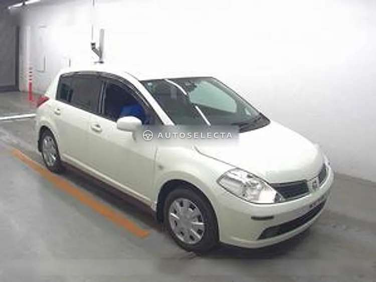Nissan Tiida 2005, photo 1 of 1
