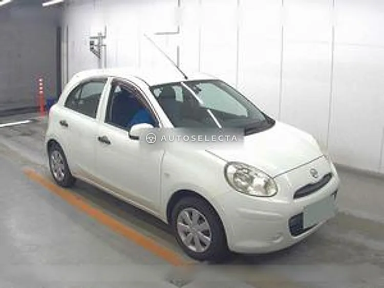 Nissan March 2010, photo 1 of 1