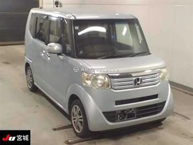 Honda N-BOX 2013, auction grade 3.5
