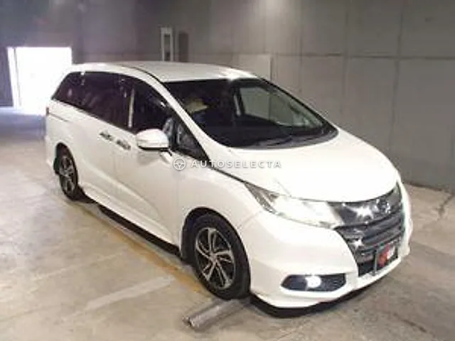 Honda Odyssey 2015, auction grade R