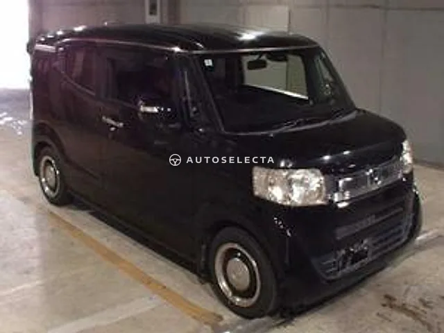 Honda N-BOX Slash 2015, auction grade 3.5