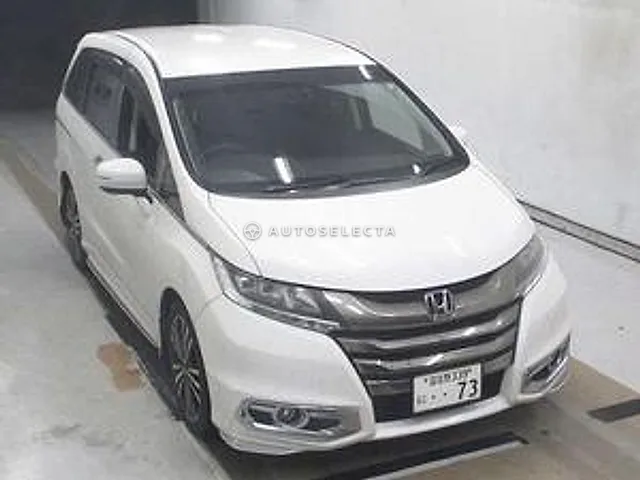 Honda Odyssey 2014, auction grade 3.5