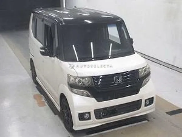 Honda N-BOX+ 2014, auction grade 3.5