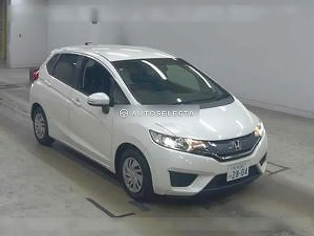 Honda Fit 2014, auction grade 3.5