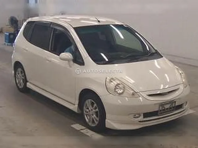 Honda Fit 2002, auction grade 4