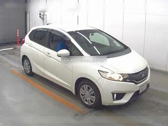 Honda Fit 2014, auction grade 4